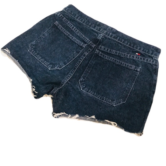 ⚡️SOLD⚡️Tommy Hilfiger: Denim Short Shorts - Picture 2 of 3